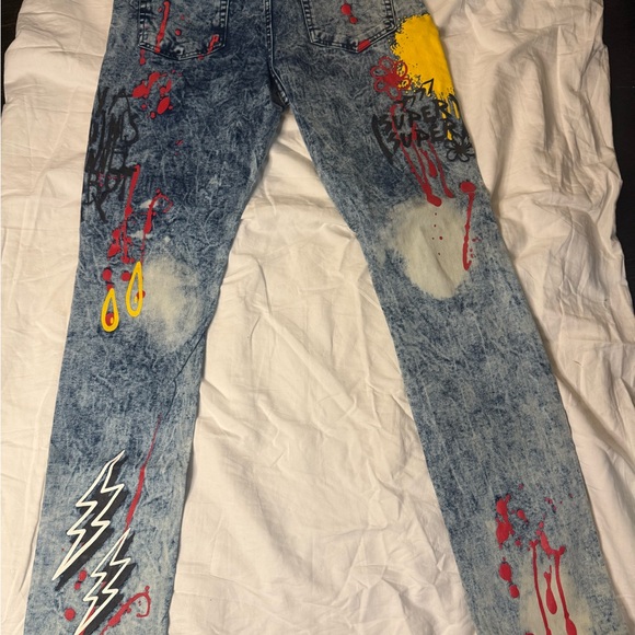 Rue21 Multicolor Graphic Skinny Jeans - Picture 4 of 9